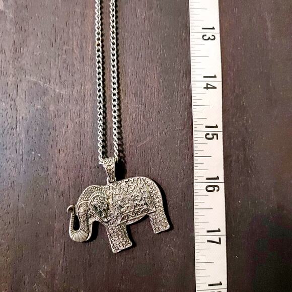 Elephant Pendant Necklace - Picture 4 of 5